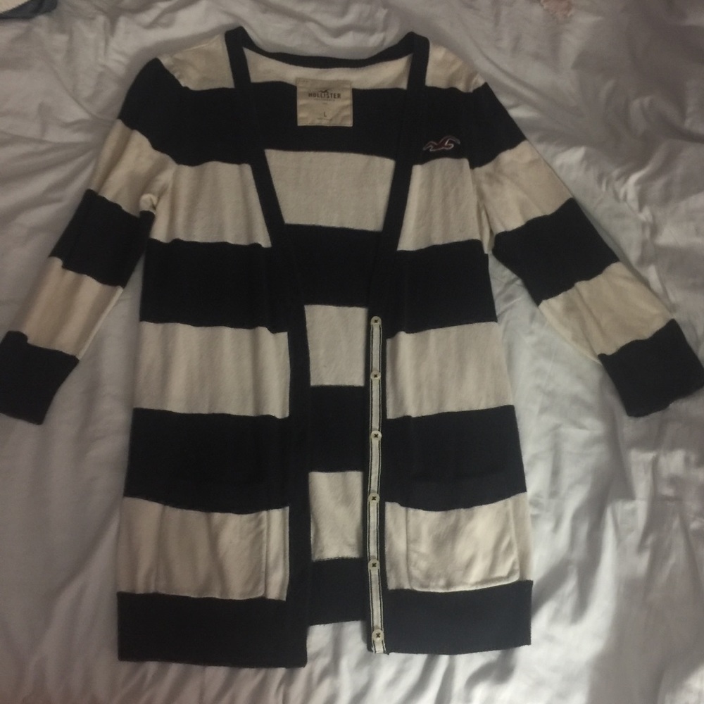 Hollister cardigan